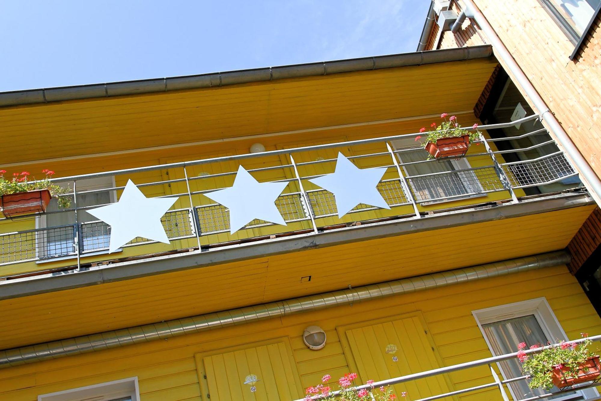 Hotel De L'Ill Страсбург Екстериор снимка